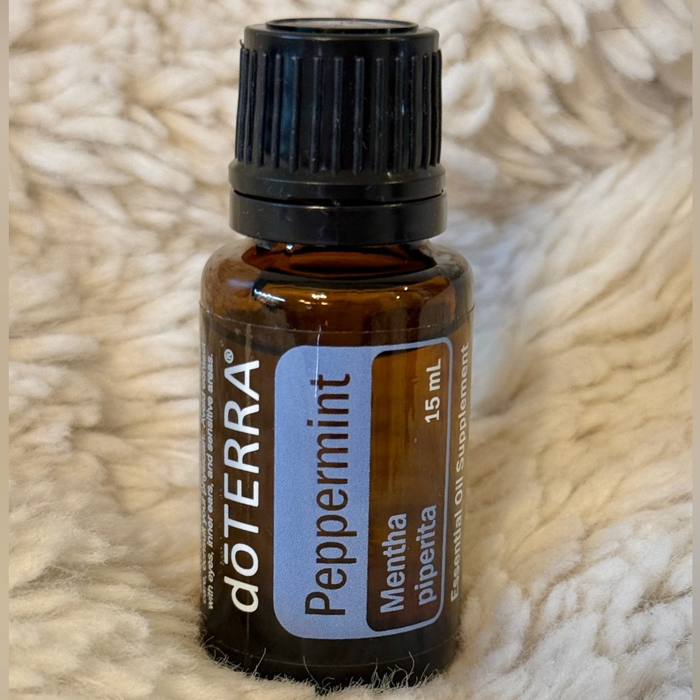 Peppermint Essential Oil, 15ml — DoTERRA - Picture 16 of 16